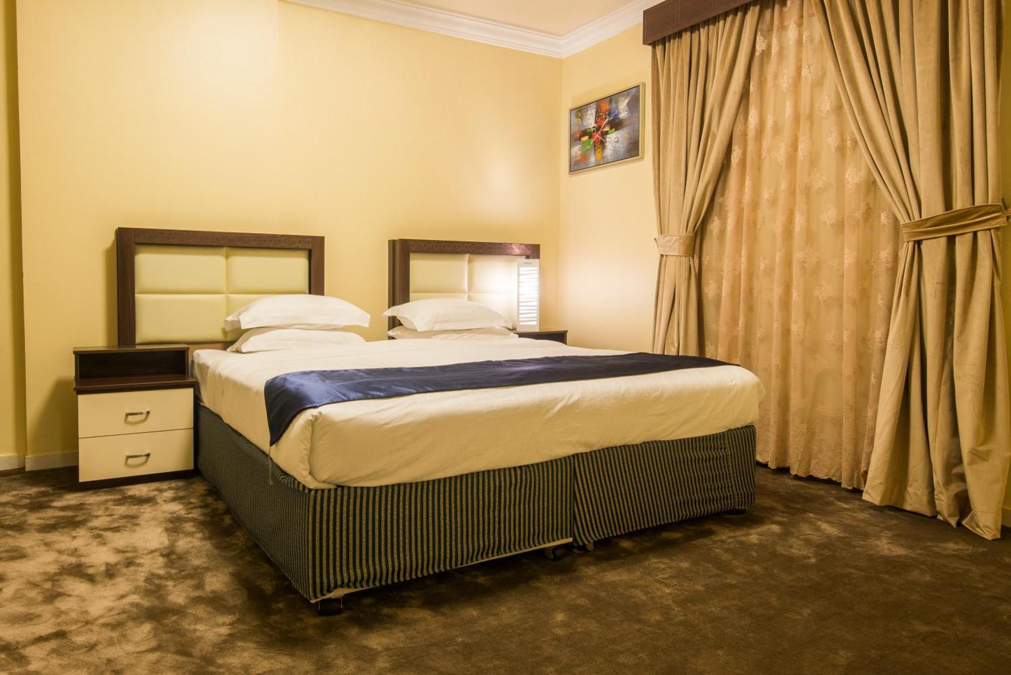 Lahoya Hotel Jeddah Exterior foto
